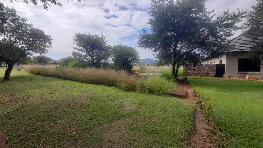 5 Bedroom Property for Sale in Meerhof North West